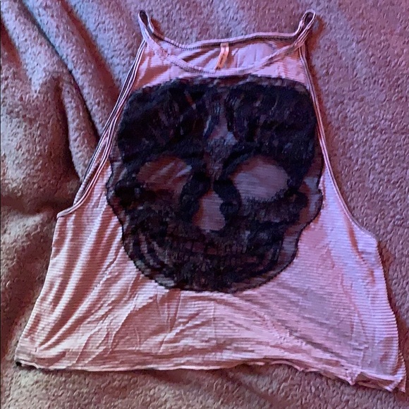 Black and white striped skull tank top - Picture 1 of 4